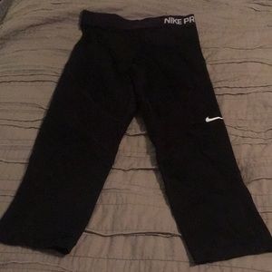 Nike pro workout pants mid length